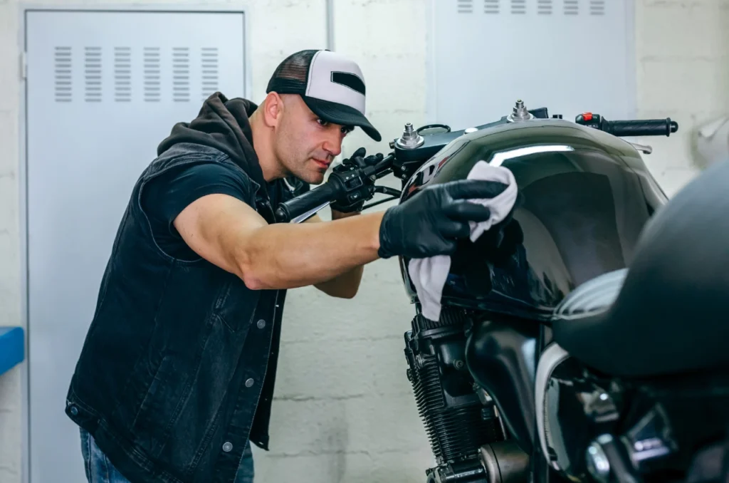 Uma Moto Que Passou Por Uma Revisao Completa Uma Moto Que Passou Por Uma Revisao Completa