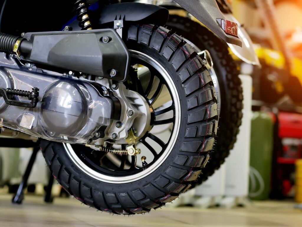 Rear Scooter Bike Store Motorcycle Wheel 151992 2422 Rear Scooter Bike Store Motorcycle Wheel 151992 2422